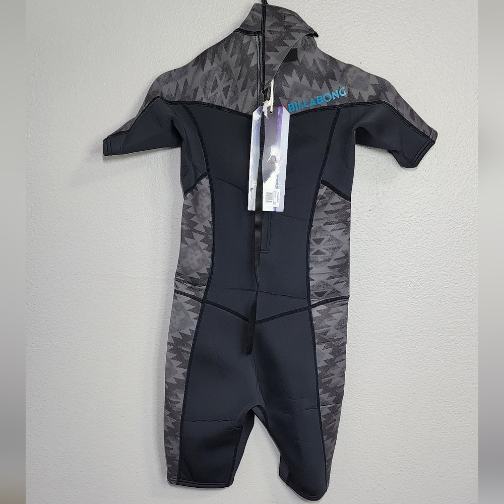 Billabong 2mm Synergy Back Zip Springsuit Short Sleeves Black Wetsuit/ Size 4